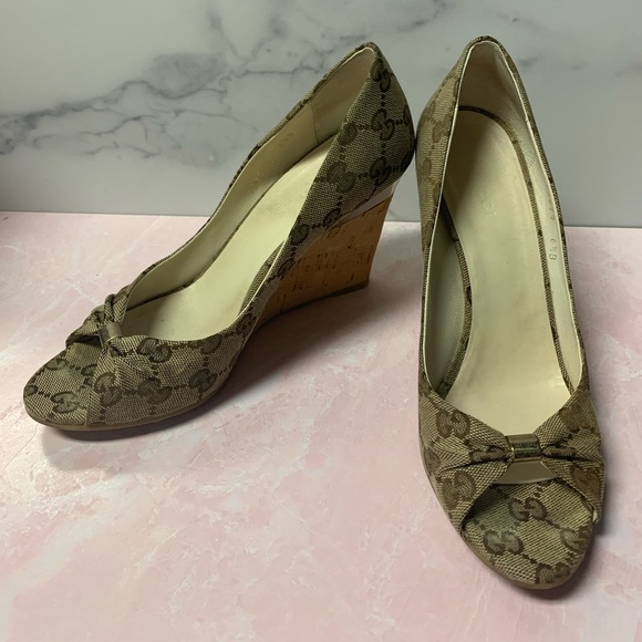 Gucci wedges - Picture 2 of 3